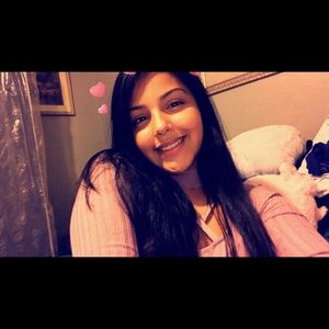 Meet your Posher, Joselin